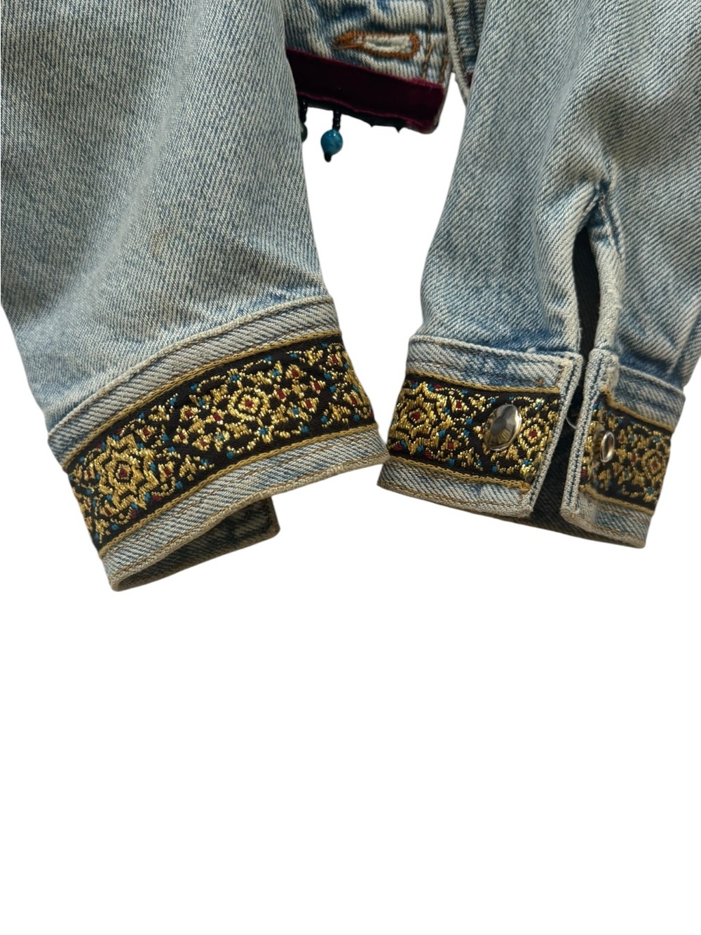 This vintage women’s denim jacket is an ABS by Allen Schwartz Size Small - Picture 7 of 8